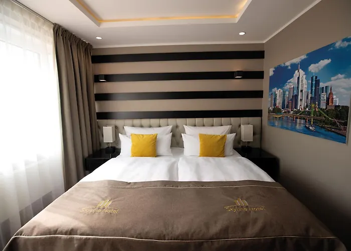 Hotel Skyline Frankfurt 4*