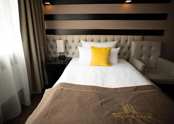 Hotel Skyline Frankfurt 4*